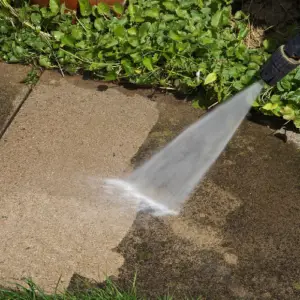 Driveway power washing